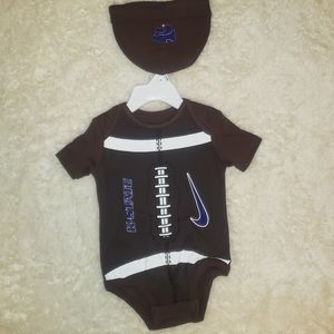 NWOT Gymboree light green knit sweater w striped colors at bottom, 4